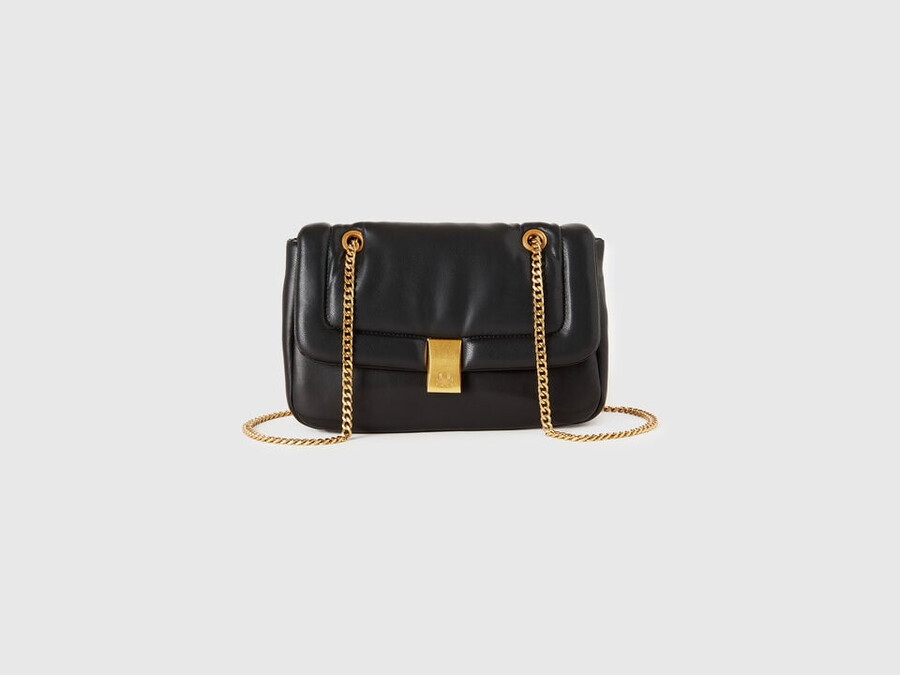 tasche aus kunstleder