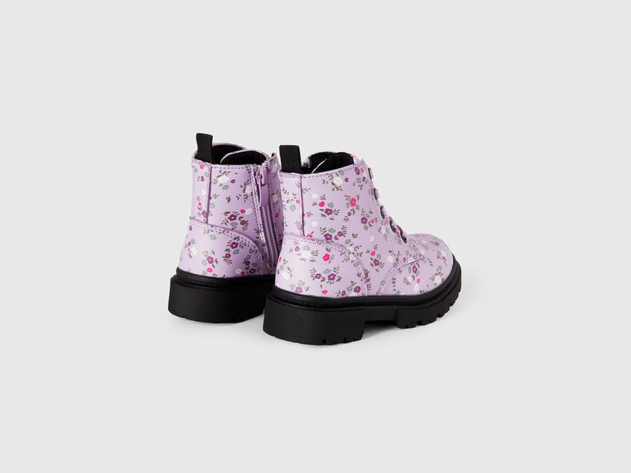 kampfstiefel mit blumenmuster