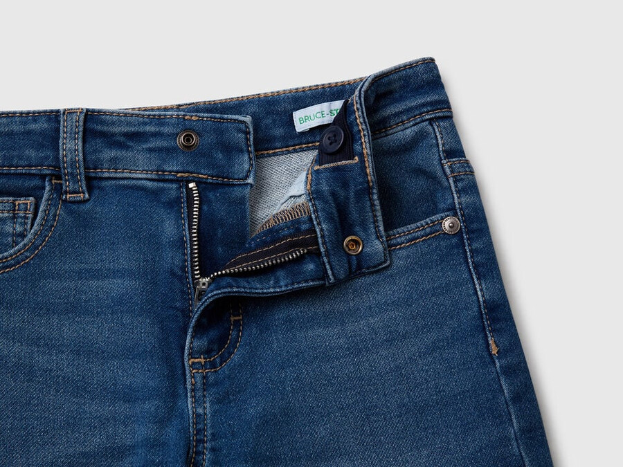 jeans mit geradem bein