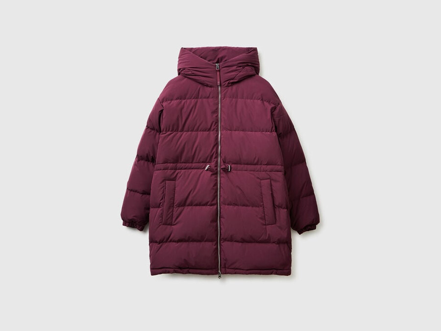 lange daunenjacke mit füllung aus recycelten federn