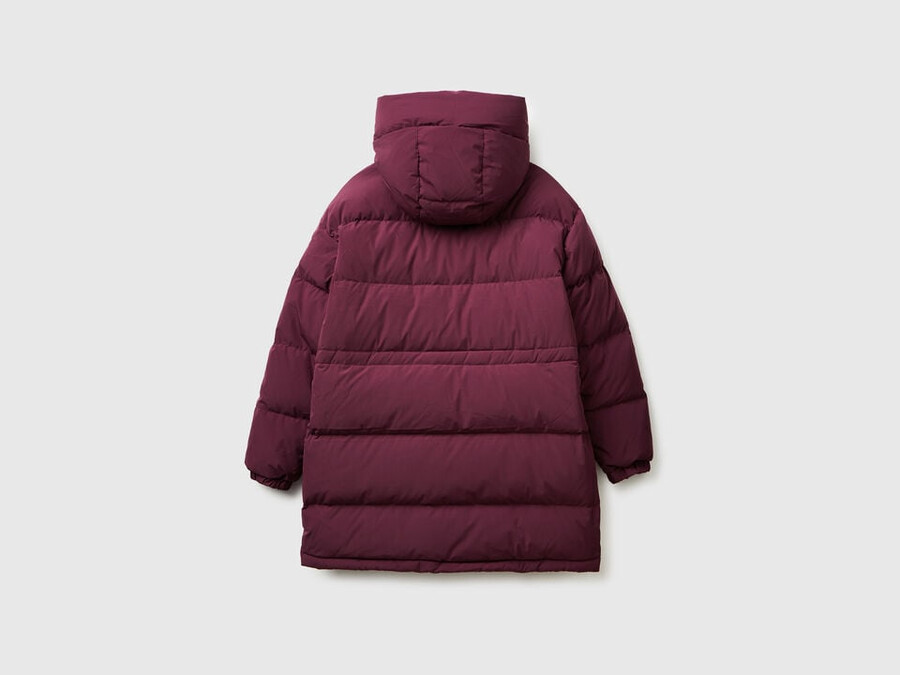 lange daunenjacke mit füllung aus recycelten federn