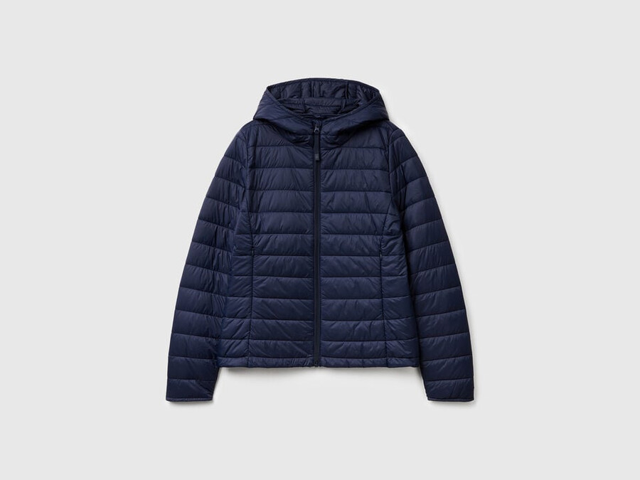 schmal geschnittene steppjacke