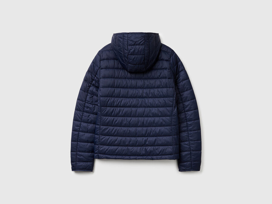 schmal geschnittene steppjacke