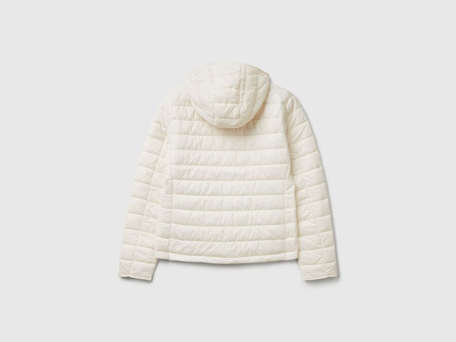 schmal geschnittene steppjacke