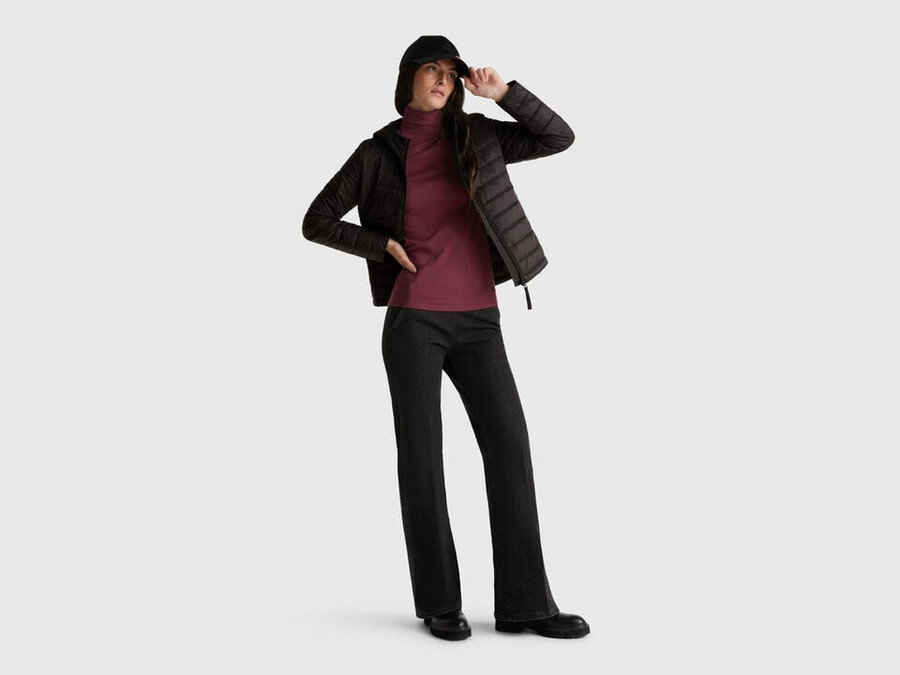schmal geschnittene steppjacke
