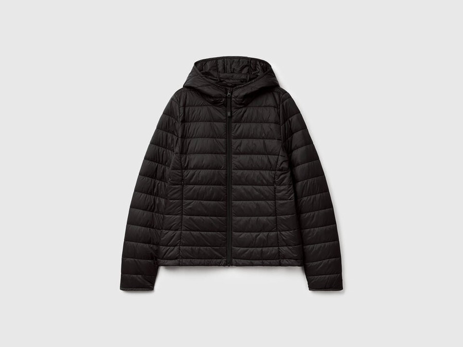 schmal geschnittene steppjacke