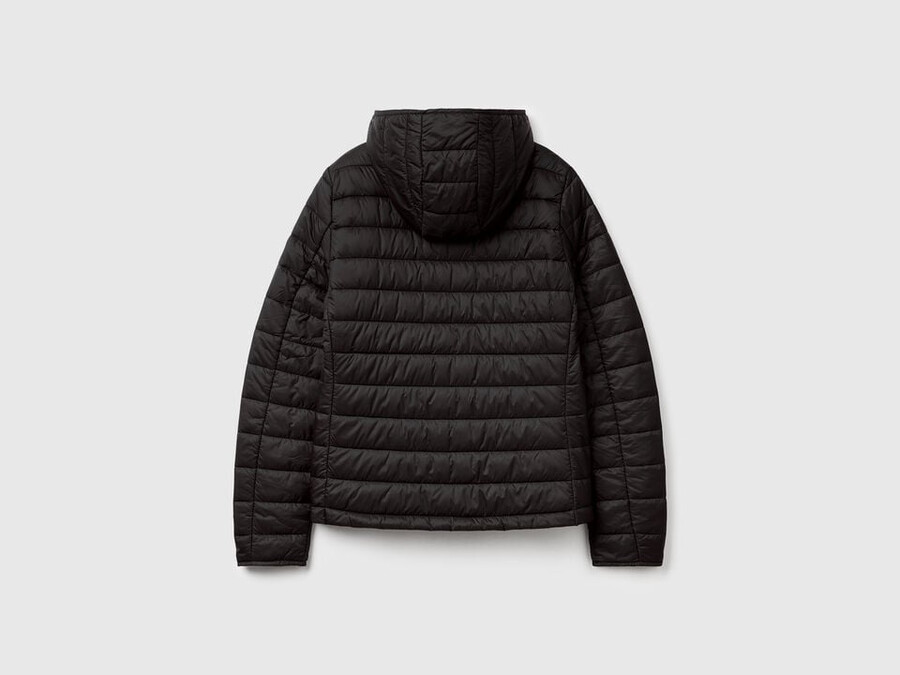 schmal geschnittene steppjacke