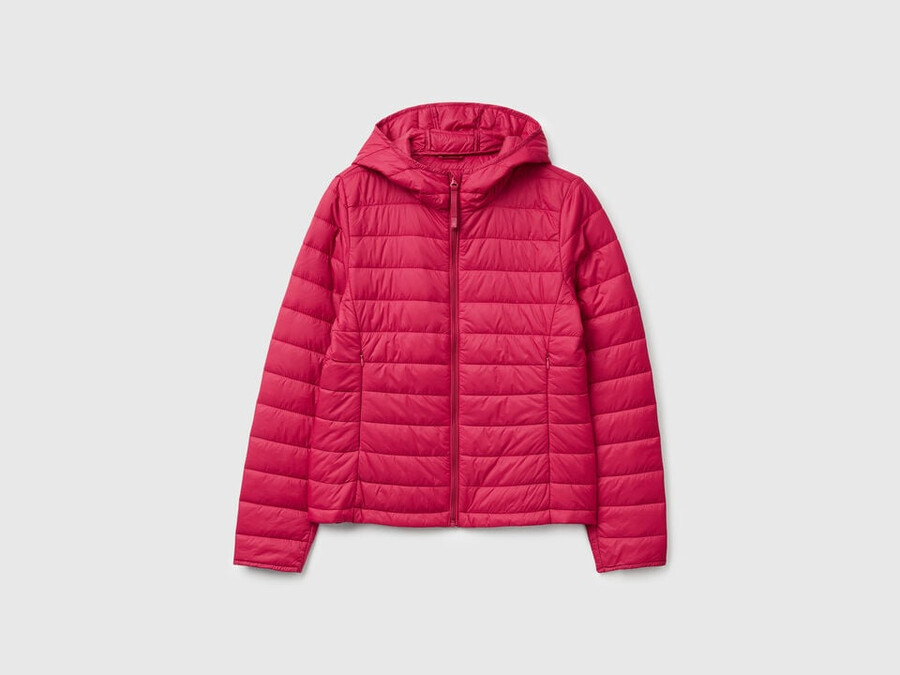 schmal geschnittene steppjacke