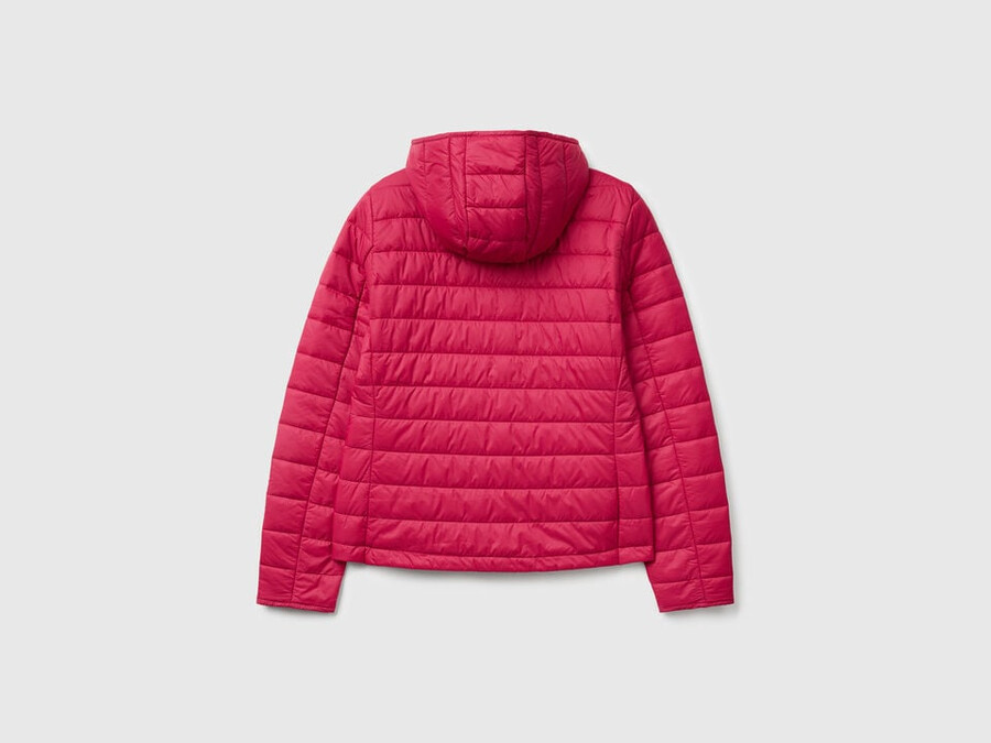 schmal geschnittene steppjacke