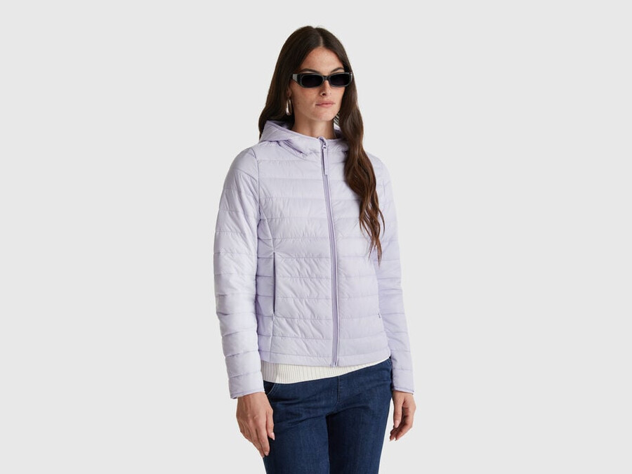 schmal geschnittene steppjacke