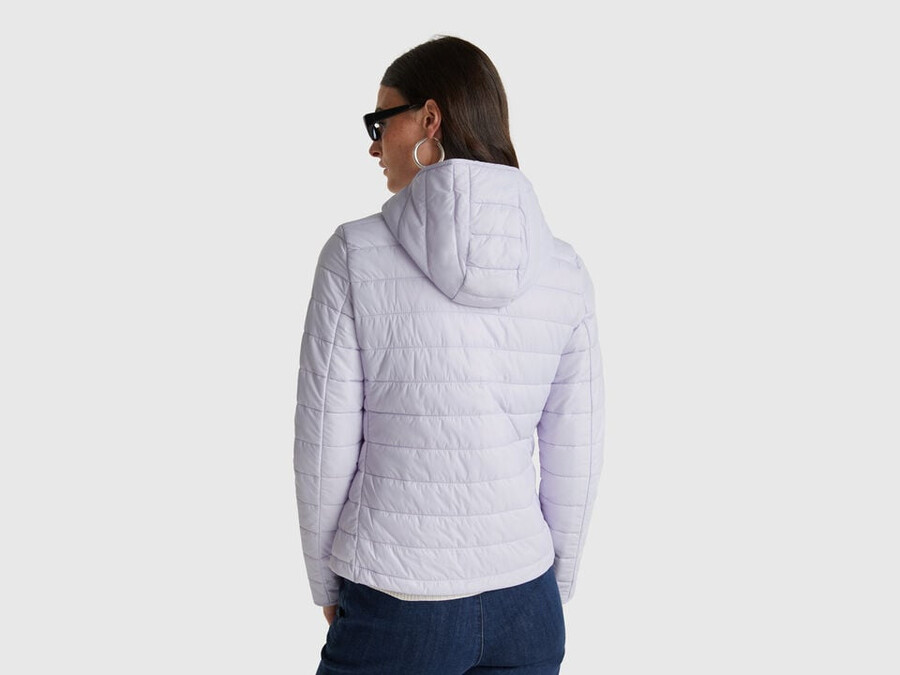 schmal geschnittene steppjacke