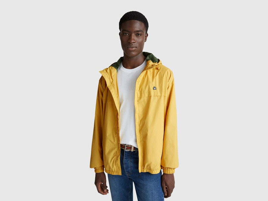 regenjacke mit kapuze