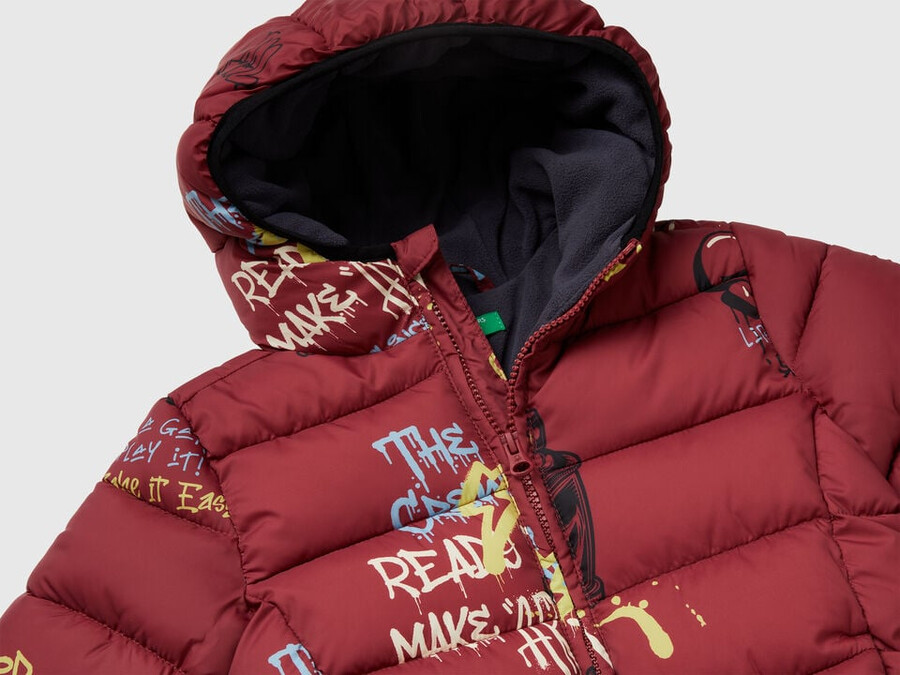 jacke mit „rain defender-muster