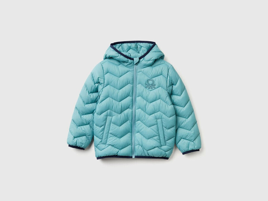 wattierte jacke mit kapuze