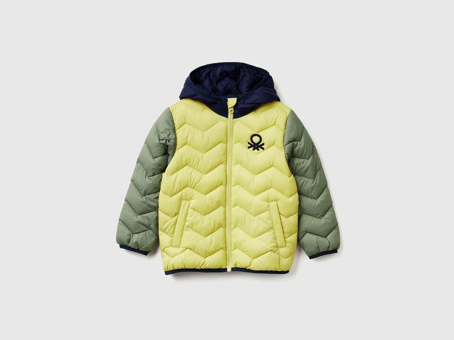 wattierte jacke mit kapuze