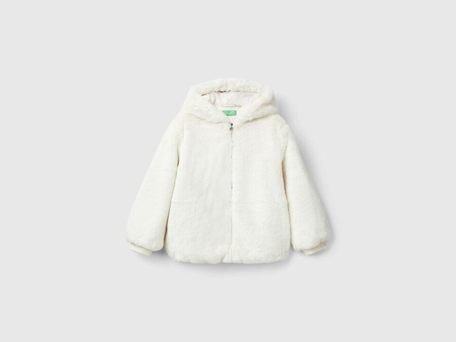 jacke aus kunstpelz