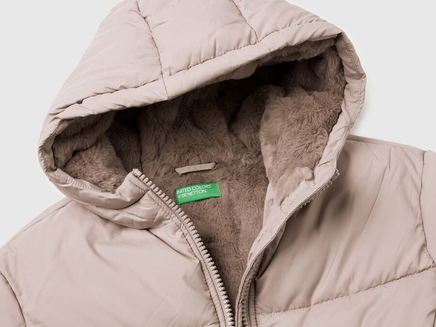 wattierte jacke mit kapuze