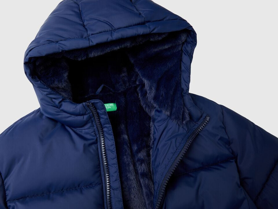 wattierte jacke mit kapuze