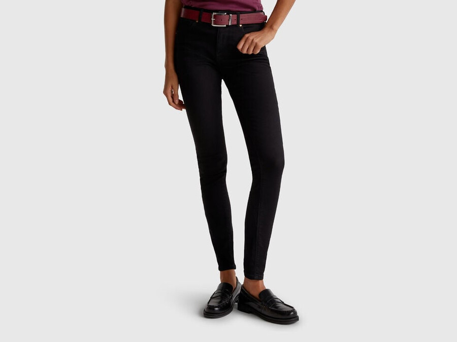 skinny-fit-push-up-jeans