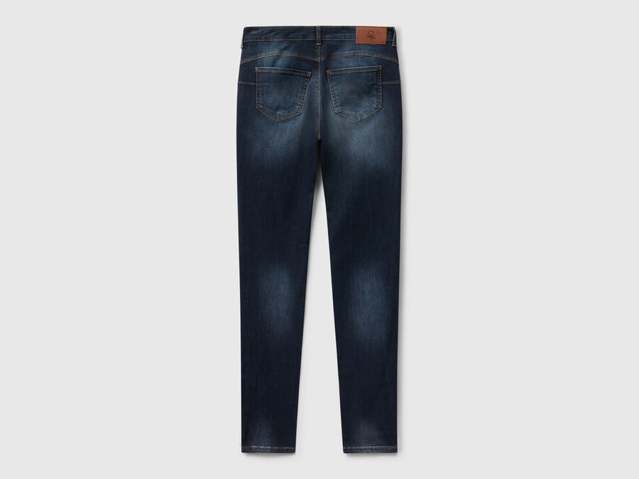 skinny-fit-push-up-jeans