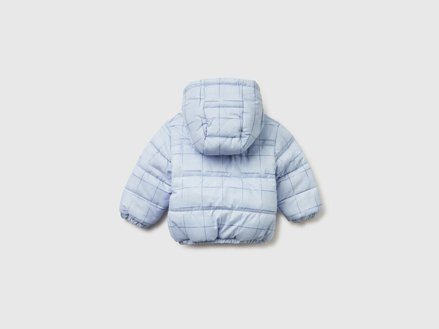gemusterte jacke mit reißverschluss und kapuze